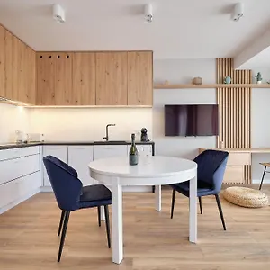 Apartament Nad Rzeka 73, Rynek 500 M, Wrocław